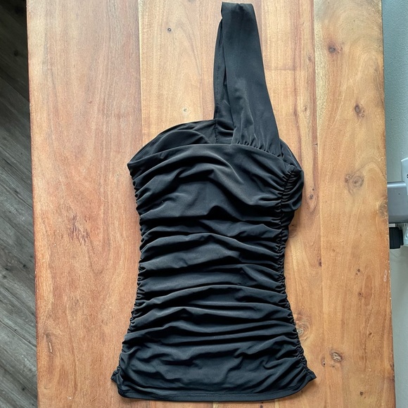 GUESS One Shoulder Shirred Stretch Knit Top :Black: XS - Picture 3 of 7